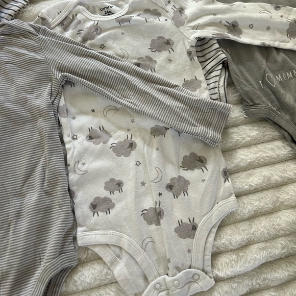 10 Piece Carter’s Toddler Boy’s Size 18-24M Long-Sleeves
& Pants/ Outfit Bundle - Picture 3 of 10